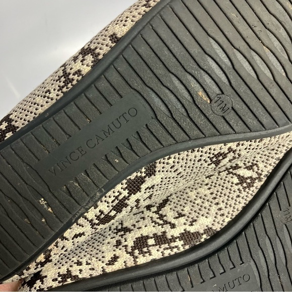 Vince Camuto fabeau knit loafers gray size 11 - Picture 7 of 8